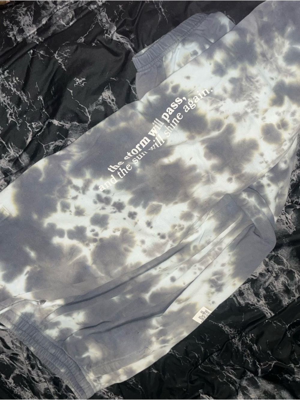 To write love on her arms Gray Tie-Dye Sweatpants the storm will pass size large